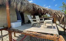 Glamping Uva Playa